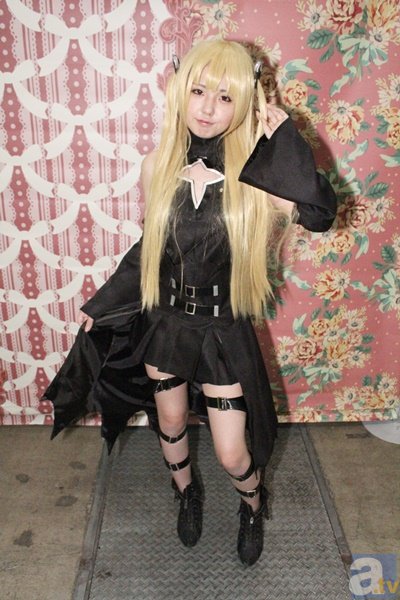 英雄联盟：乡镇快递“二次收费”被整治，问题的根源出在哪儿?