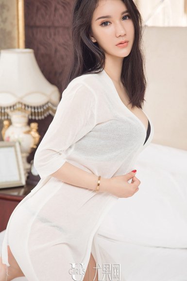 电竞平台|包裹当载体，“小哥”来代言！快递新秀“承诺达特快”助推垃圾分类...