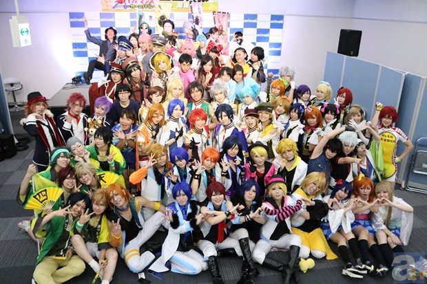 赛事中心：郑州一班主任为全班同学写20万字“情书”